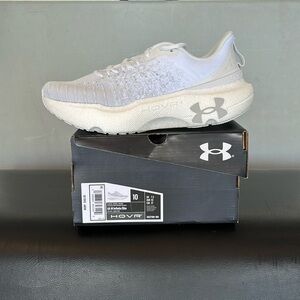 Brand new Under Armour white size 10 women’s